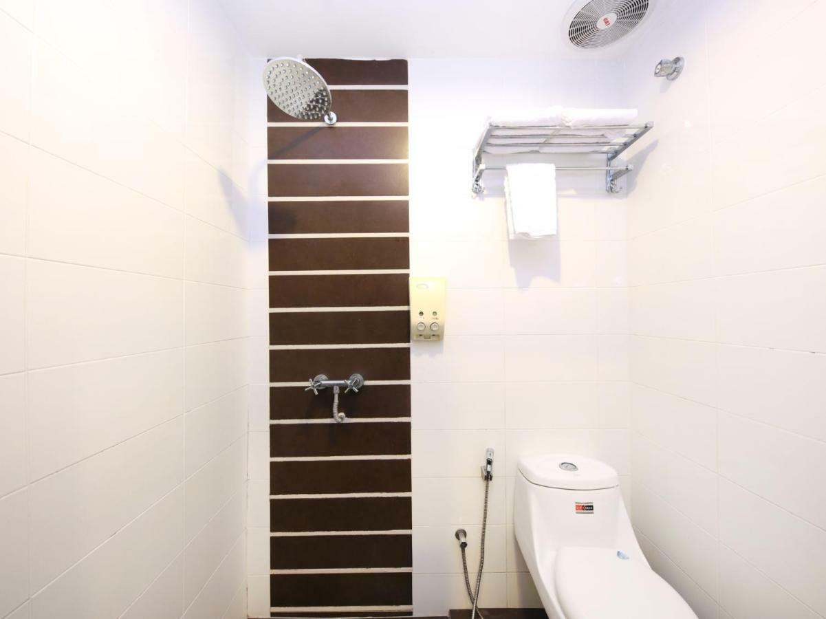 Capital O 837 Hotel Bei King Sitiawan Exterior photo
